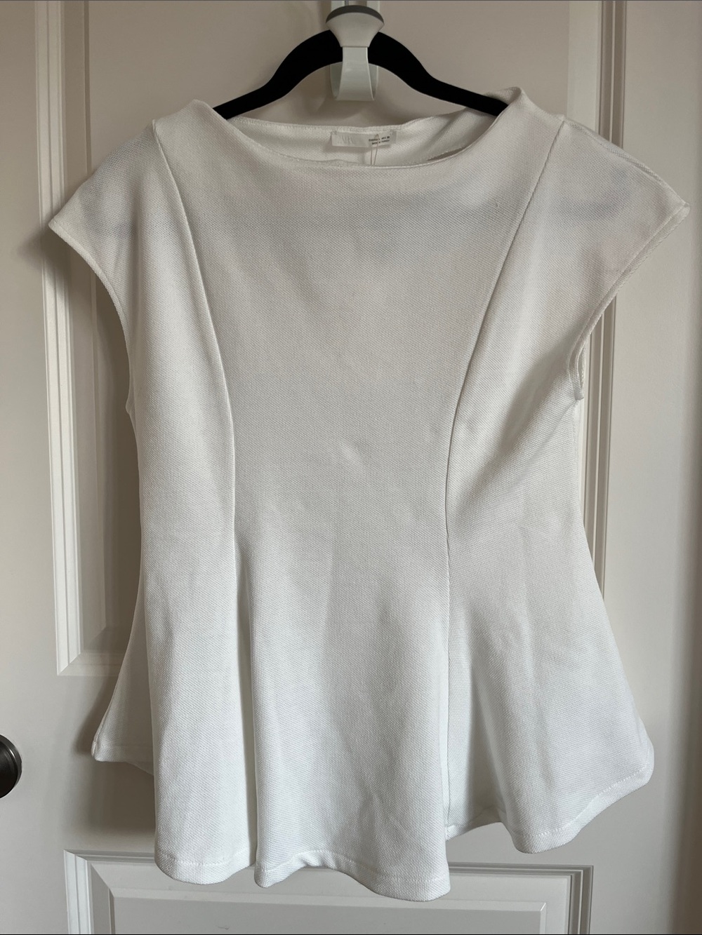 BNWT Zara White Cap-Sleeve Flared Tunic Top